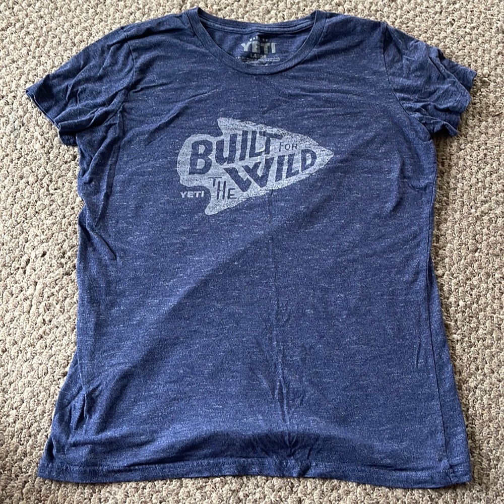 Child’s large lightweight tee